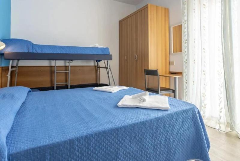 Rex Hotel 2*